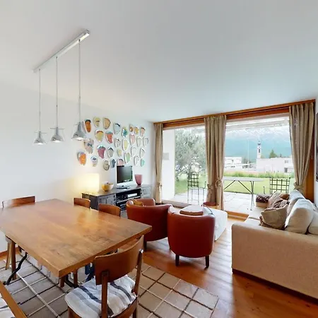 Sur Puoz 3 Apartment *
